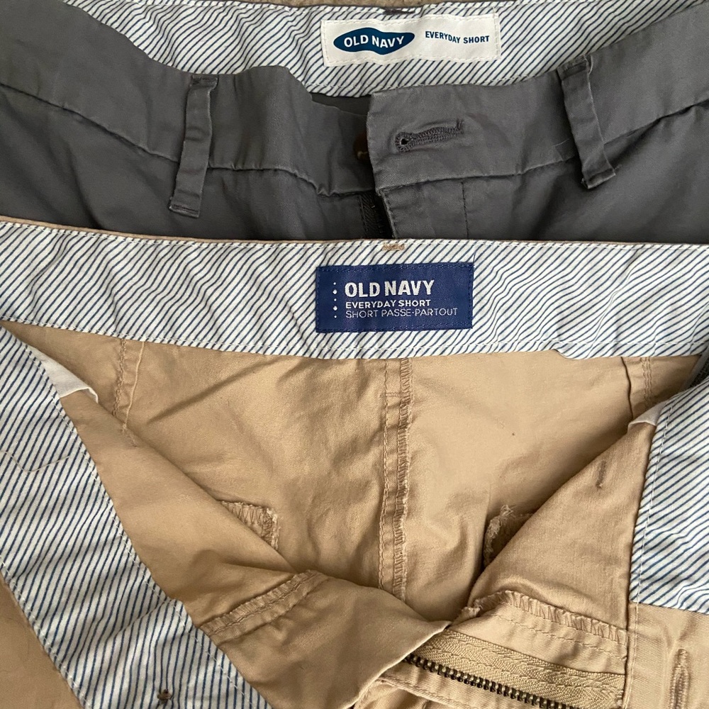 Chino/ khaki shorts